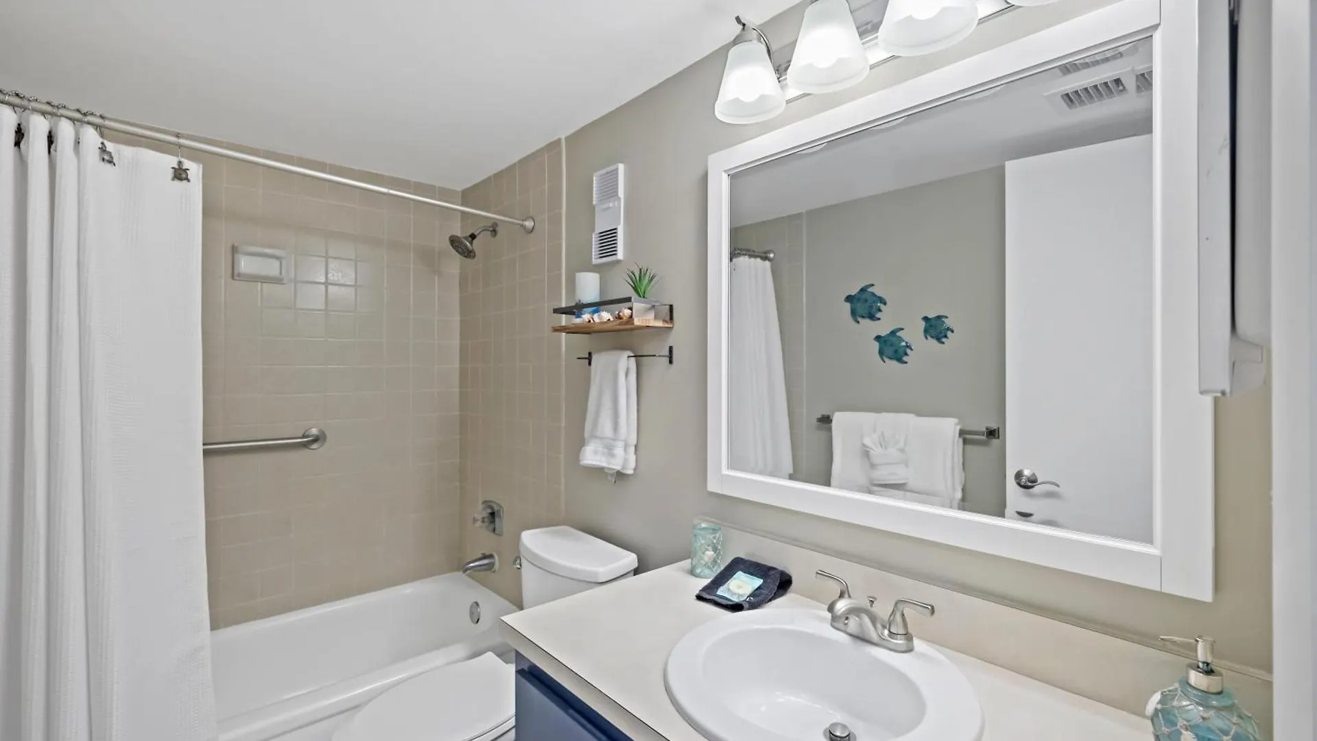 South Seas East B-410 Holiday home *