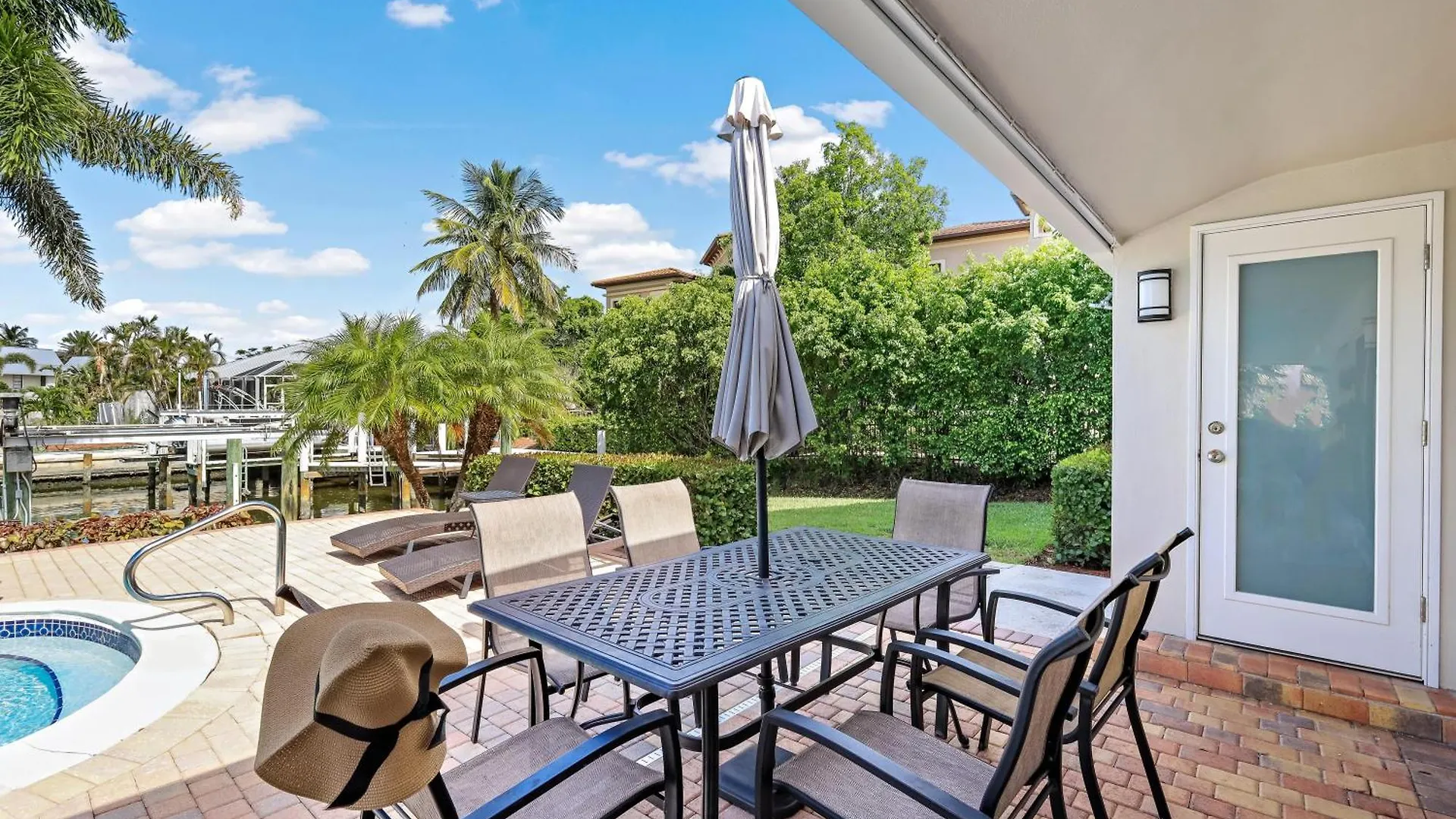 Holiday home Fairlawn Court Pool