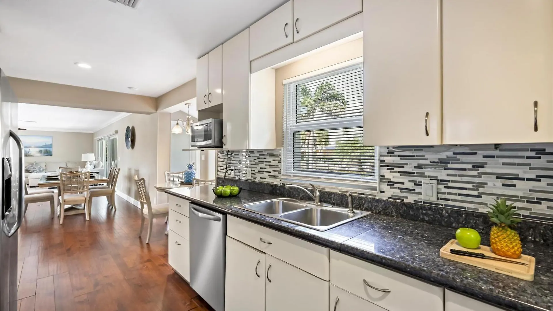 Fairlawn Court Pool Marco Island