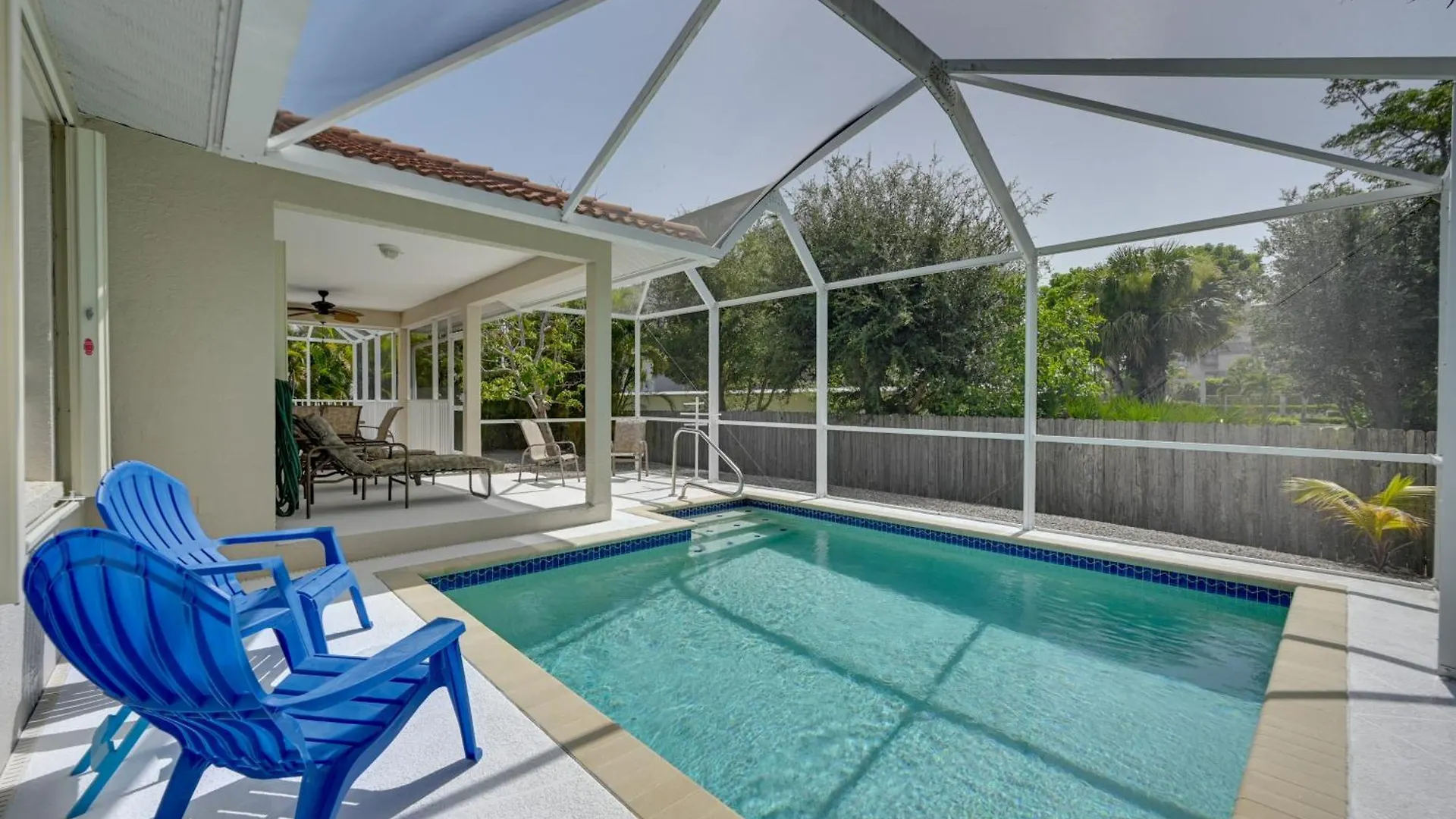 Holiday home Sunny House Less Than 3 Blocks To Beach! *