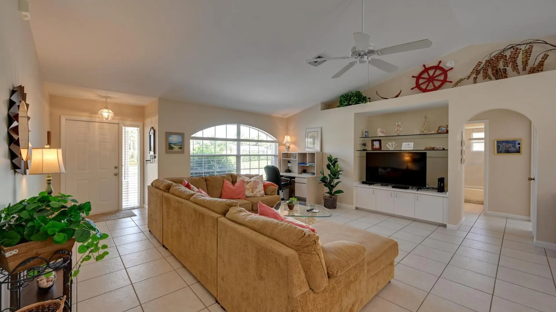 Sunny House Less Than 3 Blocks To Beach! Marco Island