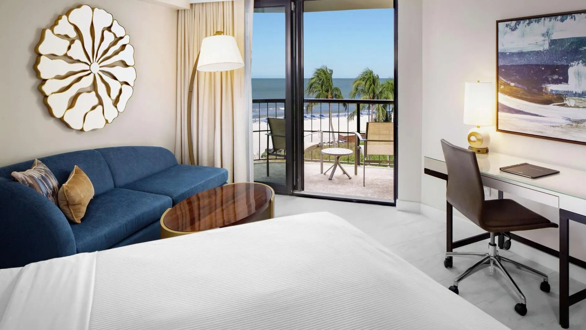 Hilton And Θέρετρο 3*