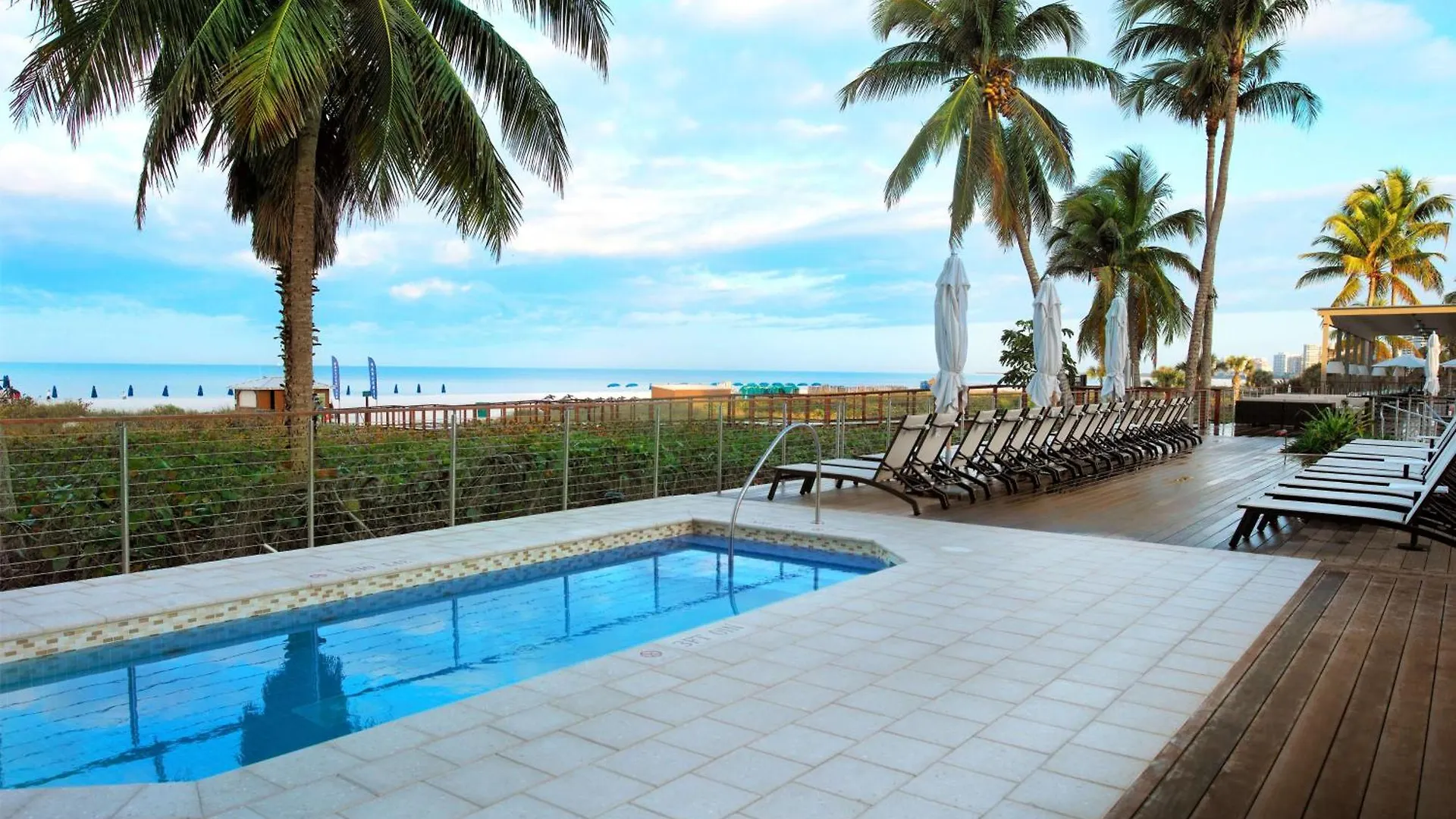 Hilton And Θέρετρο Marco Island