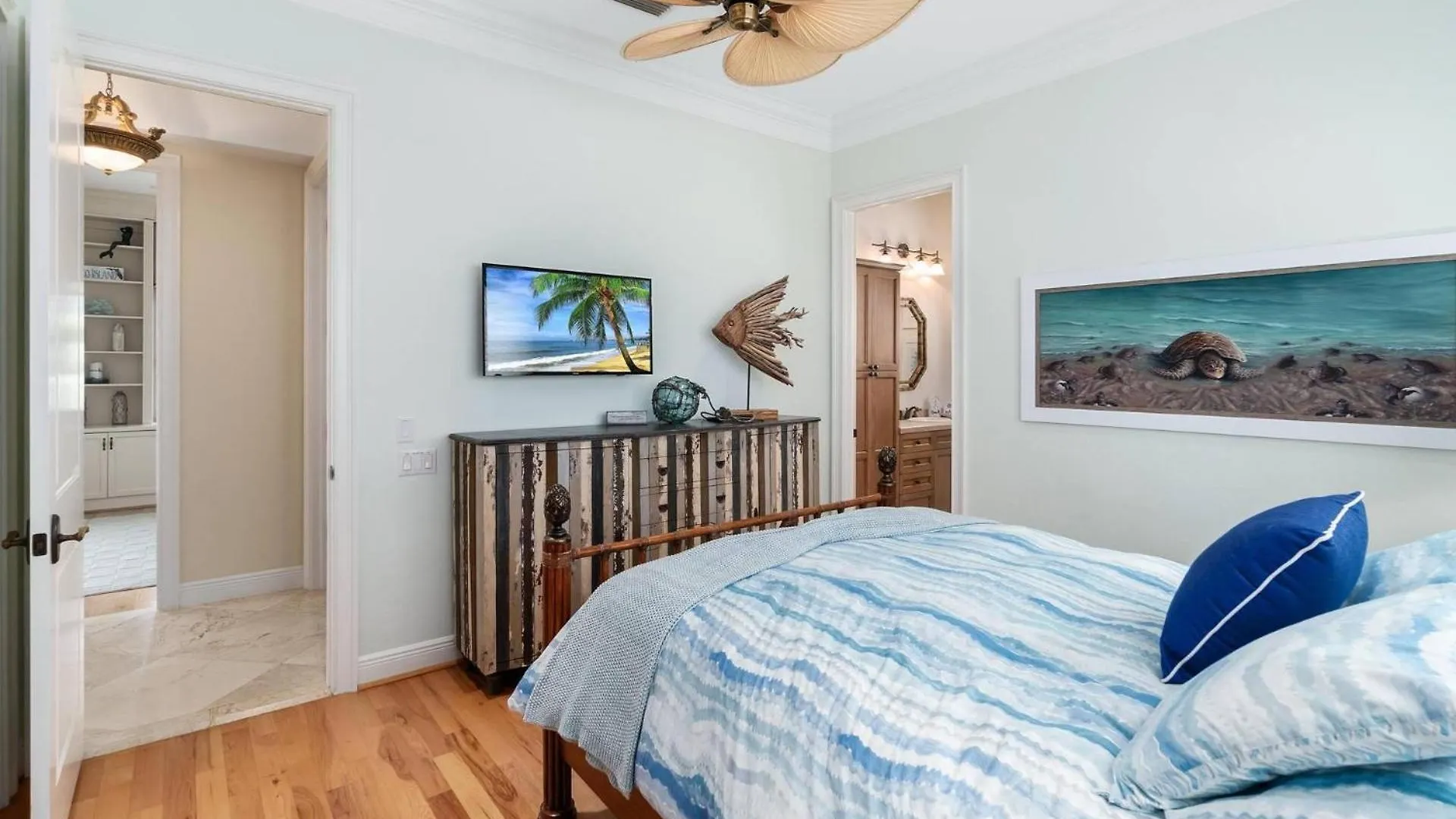 571 Conover Ct