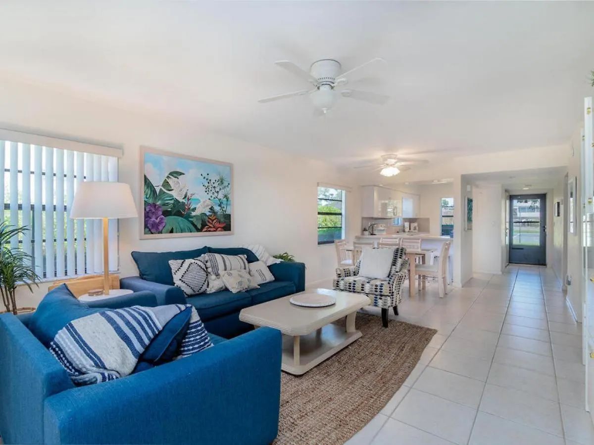 Holiday home Seaview #110 - Just Steps From 1 Of 4 Public Access Points