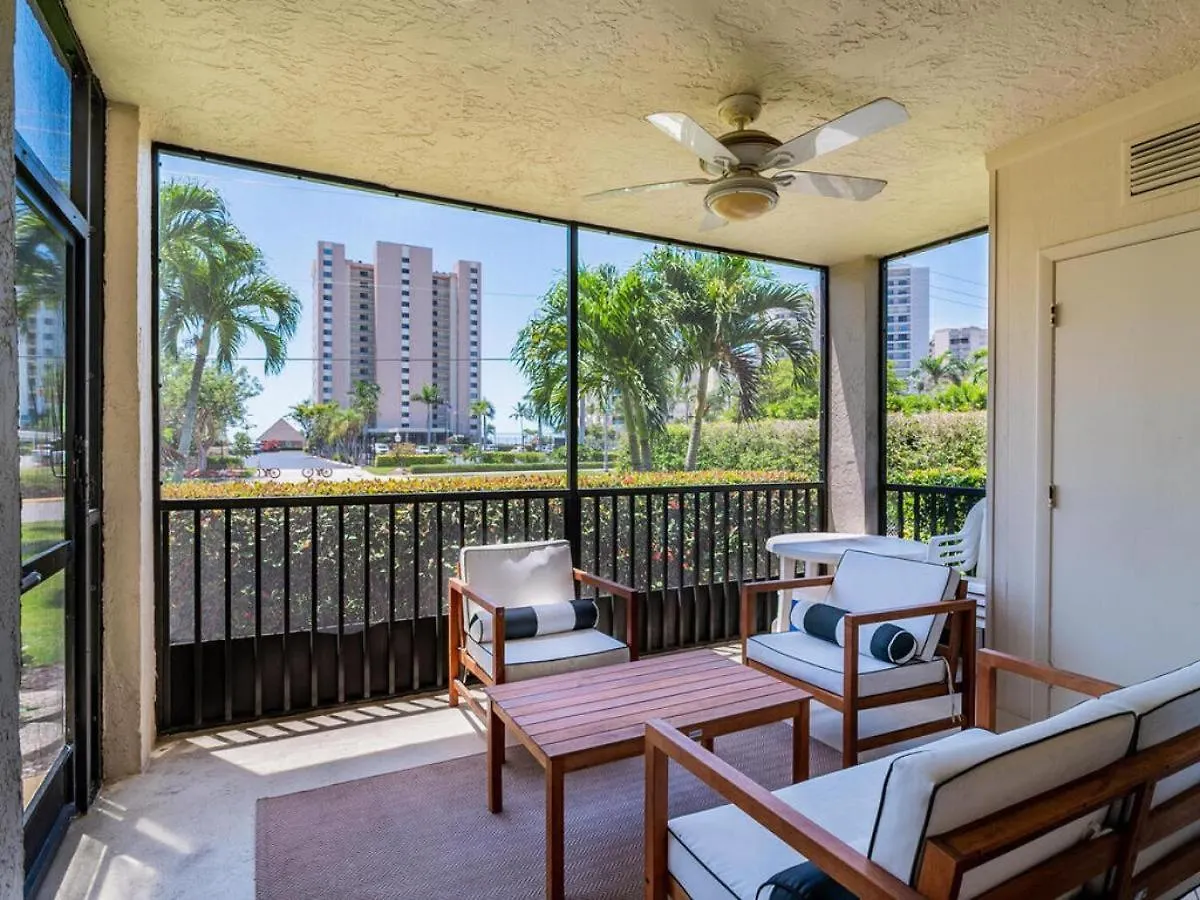 Seaview #110 - Just Steps From 1 Of 4 Public Access Points *