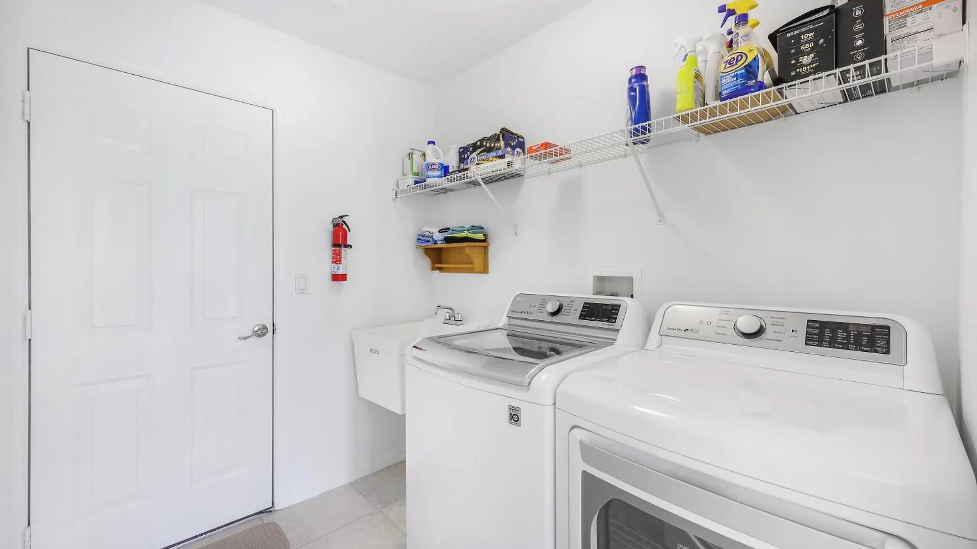 660 Amber Drive * Marco Island