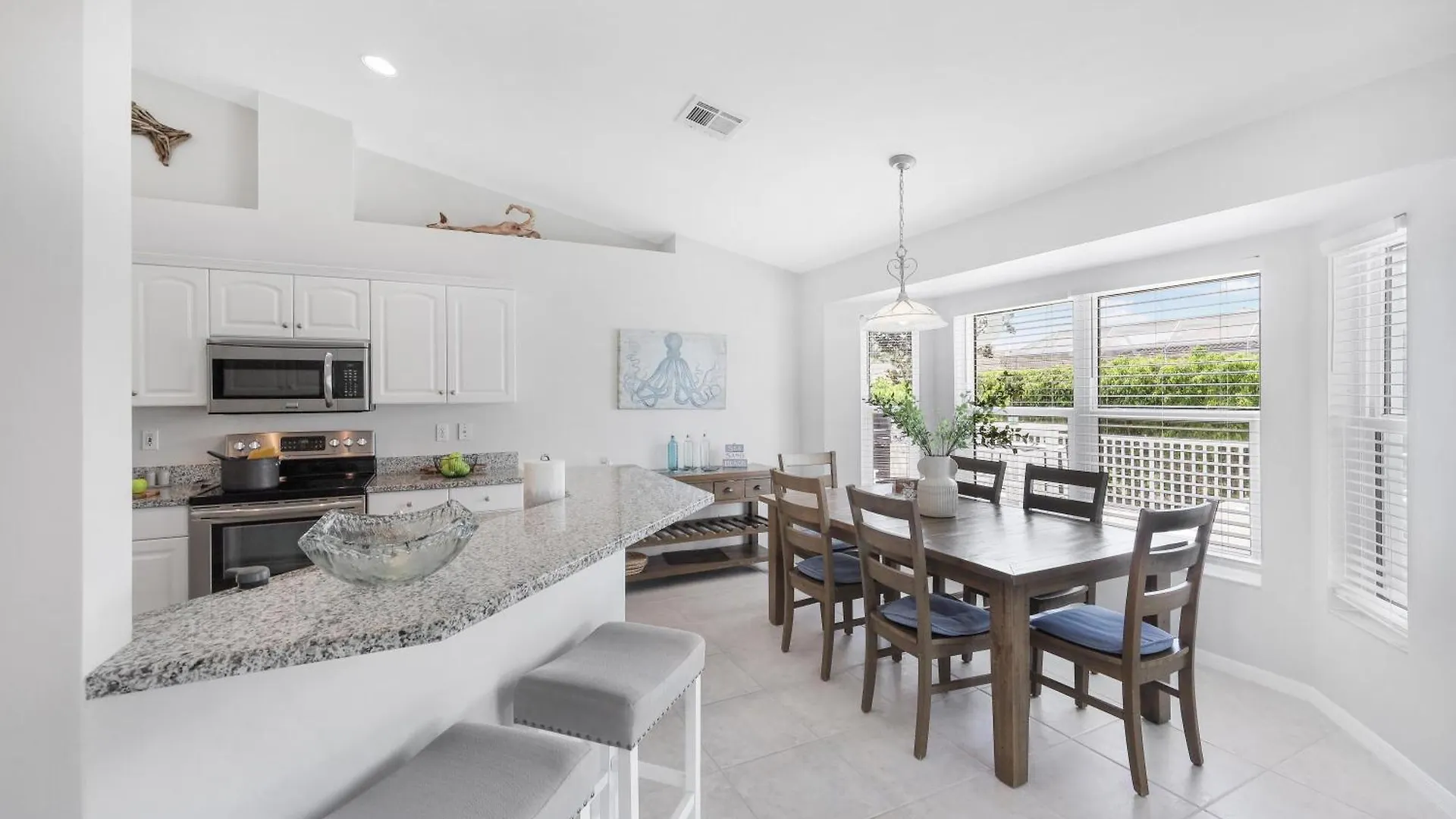 660 Amber Drive * Marco Island