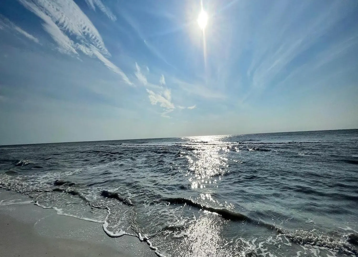 Holiday home Renovated And Beachfront, Paradise Awaits! *