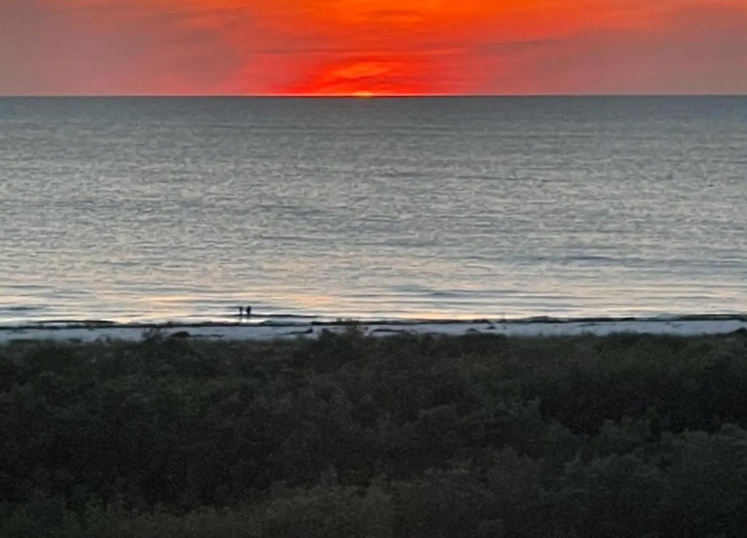 Renovated And Beachfront, Paradise Awaits! * Marco Island