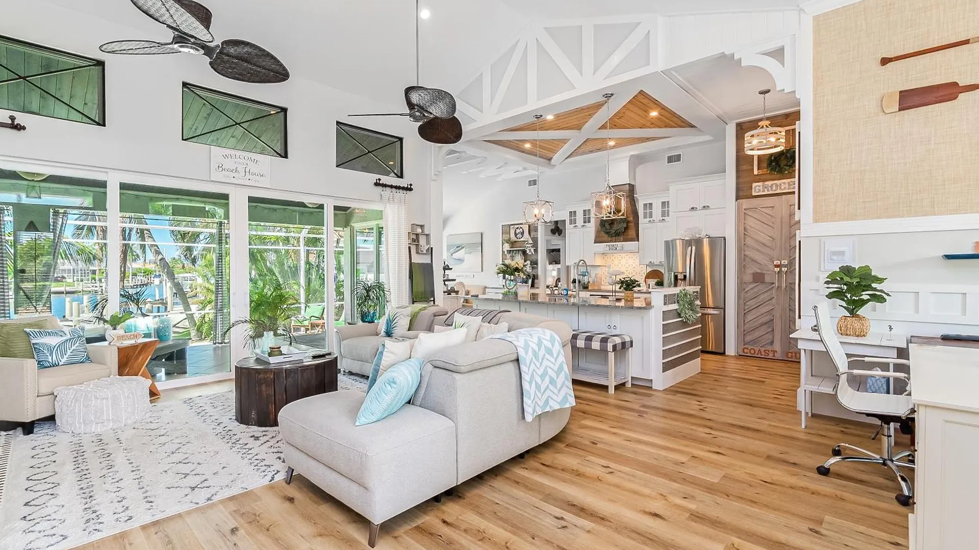 Holiday home Perfect Blend Of Elegance And Comfort I Captivating For Idyllic Retreat Marco Island