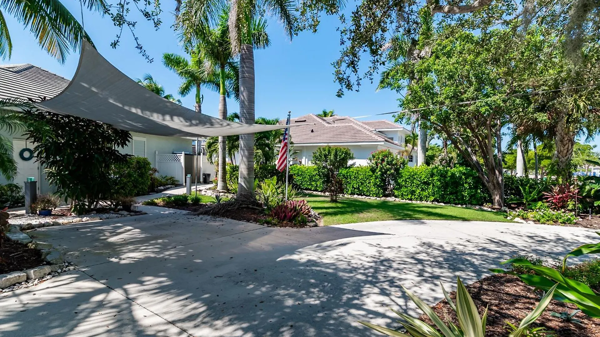 Perfect Blend Of Elegance And Comfort I Captivating For Idyllic Retreat Holiday home Marco Island