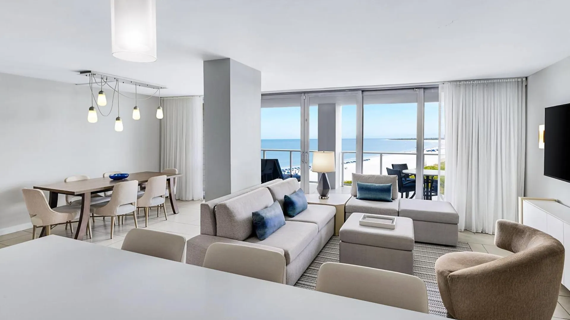 Marriott's Crystal Shores Hotel Marco Island