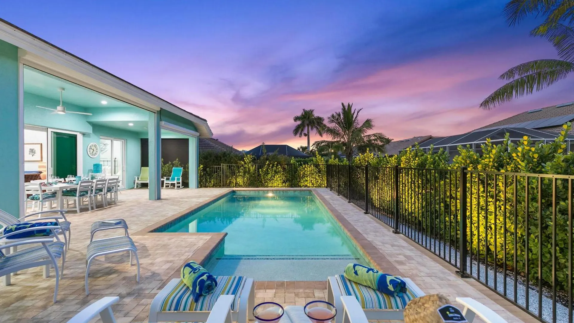 Stunning 3-bedroom Oasis With Private Pool And Luxurious Amenities *