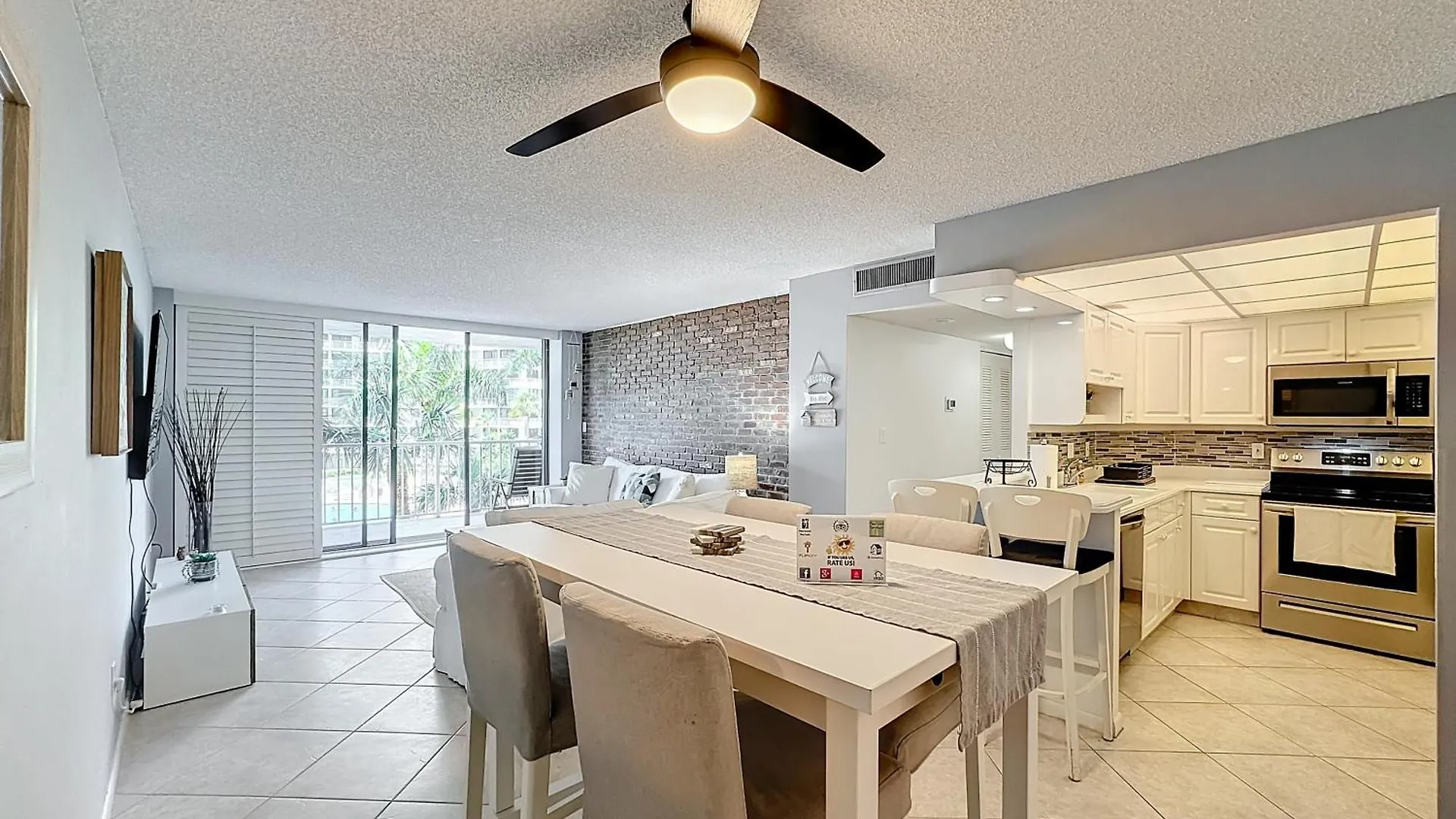 Apartment Front In Paradise Marco Island