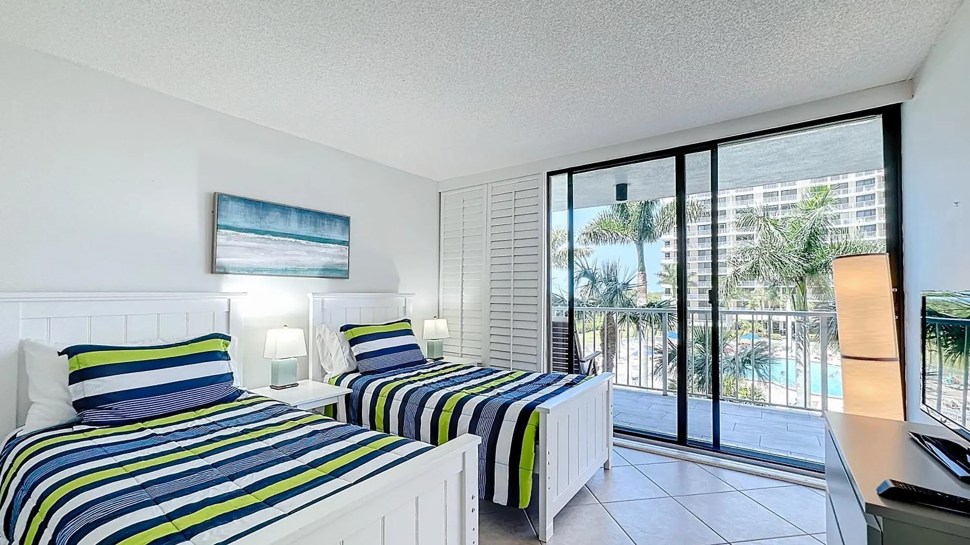 Front In Paradise Apartment Marco Island