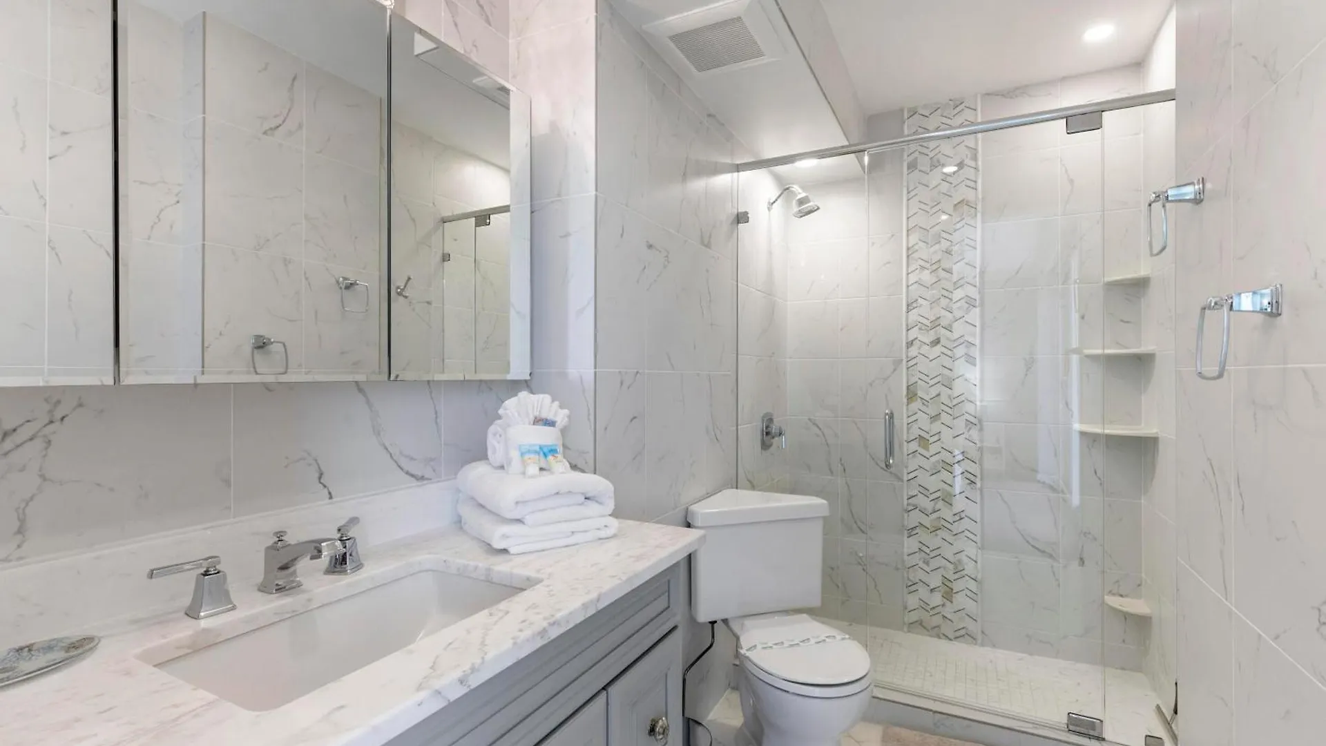 1706 South Admiralty House Marco Island