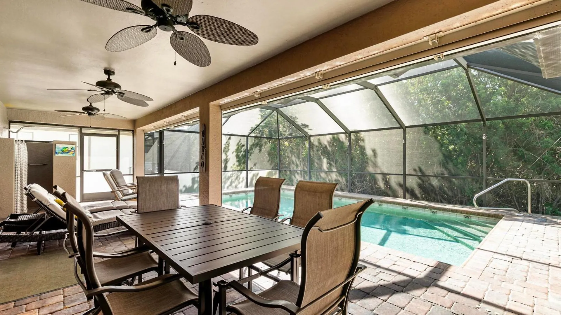 1879 Dogwood Dr Marco Island