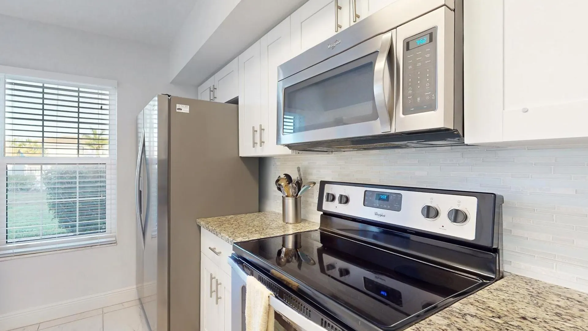 Escape Apartment *