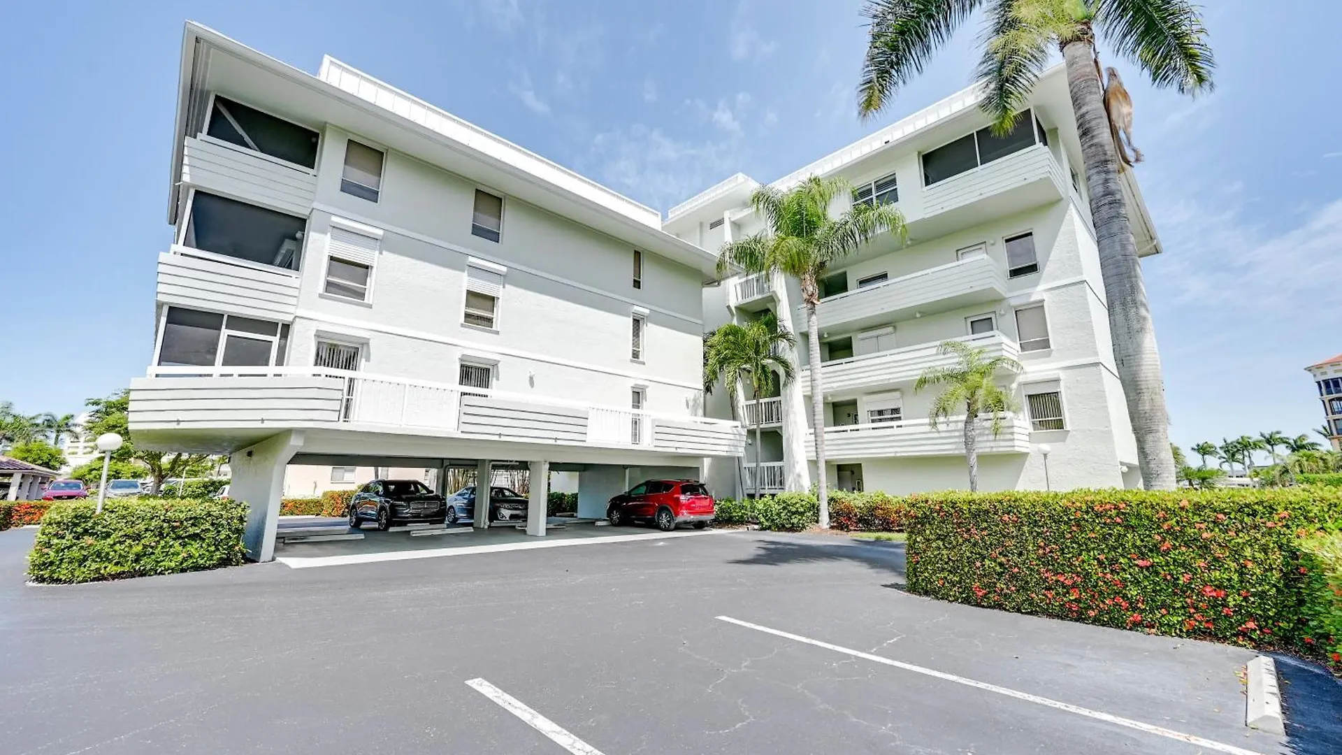 Waterfront Less Than Quarter Mi To Beach! Marco Island