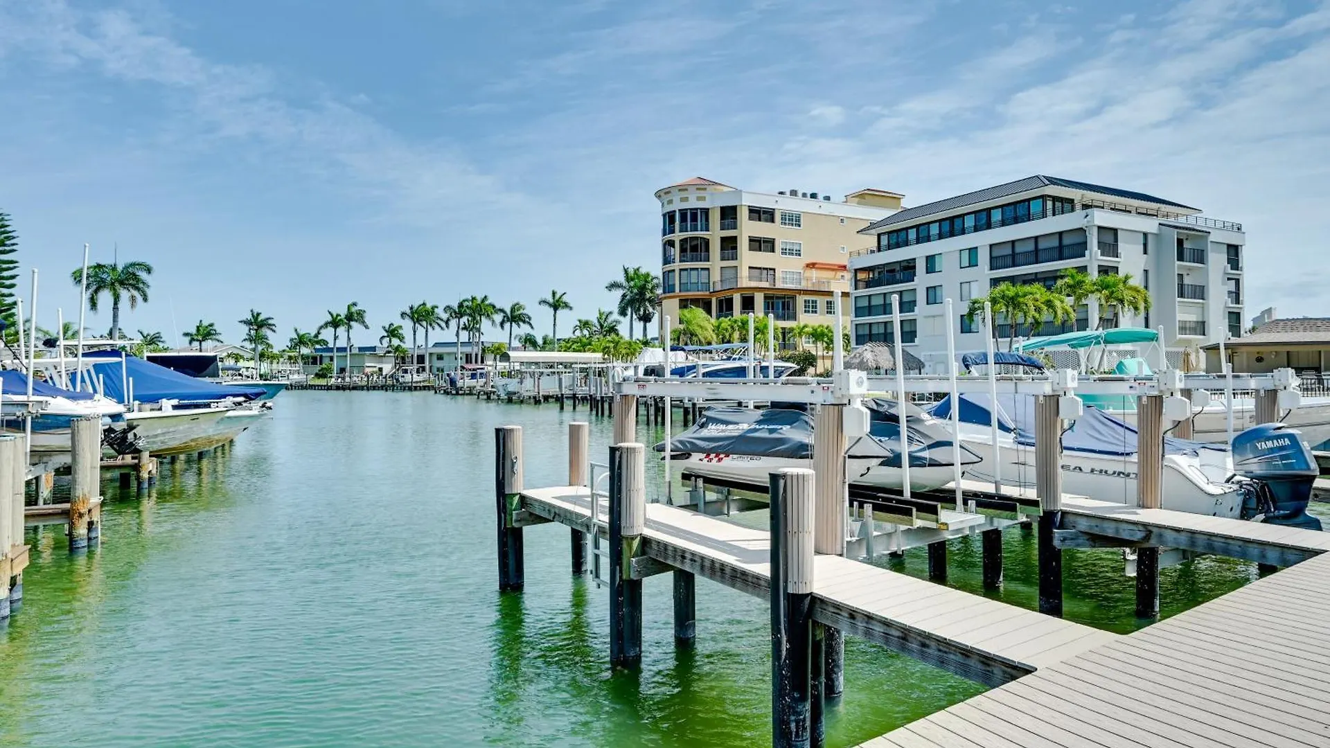Waterfront Less Than Quarter Mi To Beach! Apartment Marco Island
