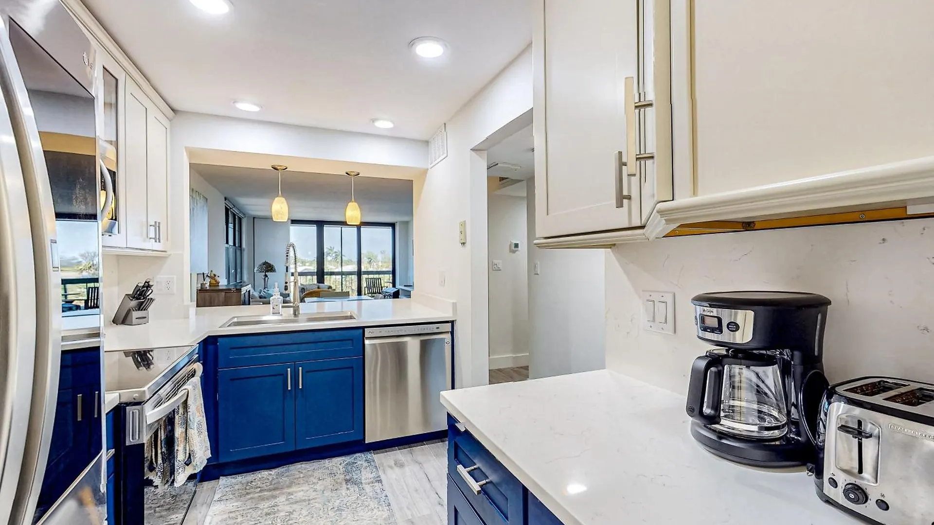 Apartment Seaview Court 402 Marco Island