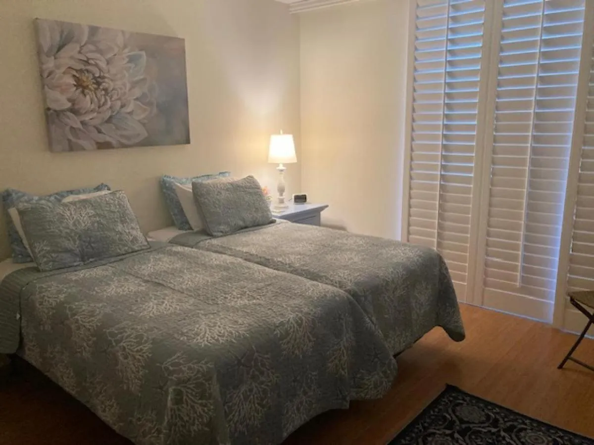 Beachfront 18th Floor With Spectacular Views *