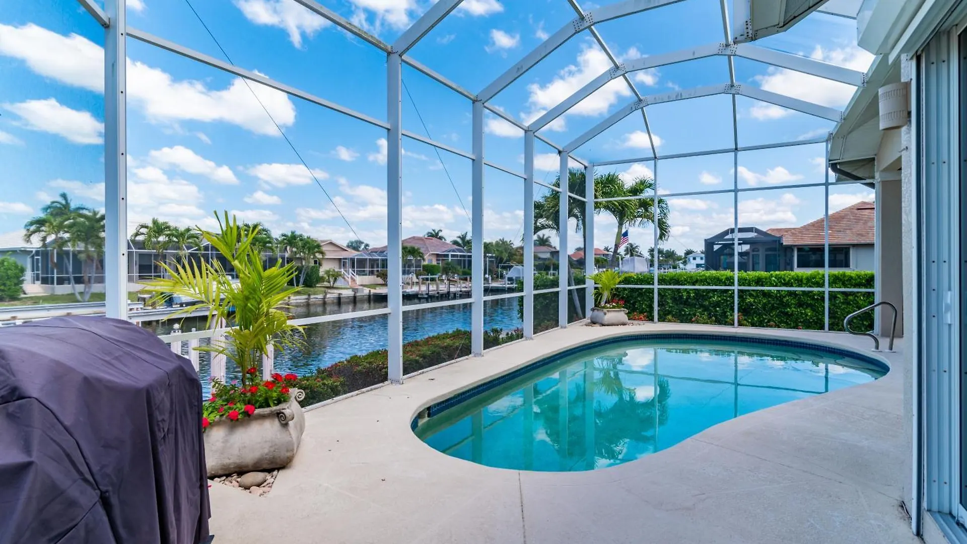 The Sea-renity House I Your Tropical Relaxation Destination *