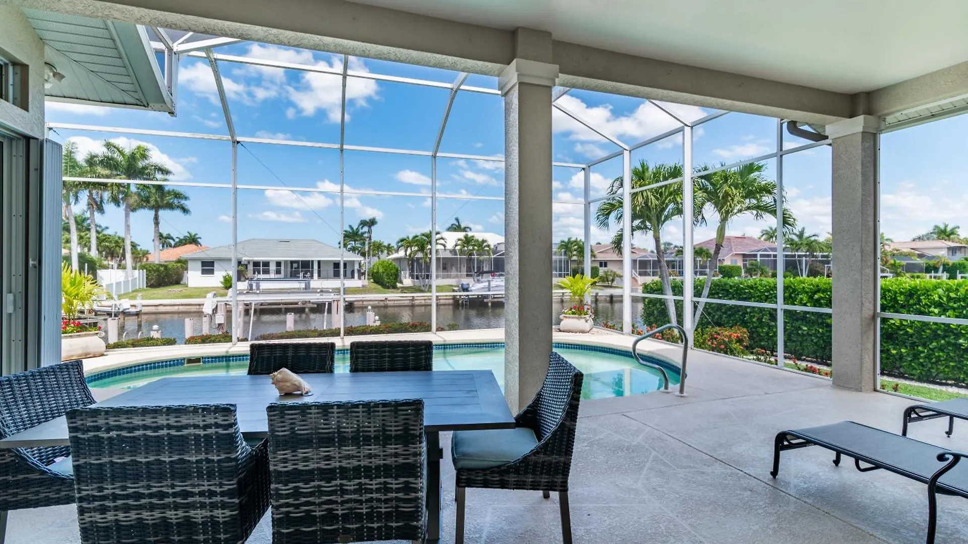 The Sea-renity House I Your Tropical Relaxation Destination Marco Island