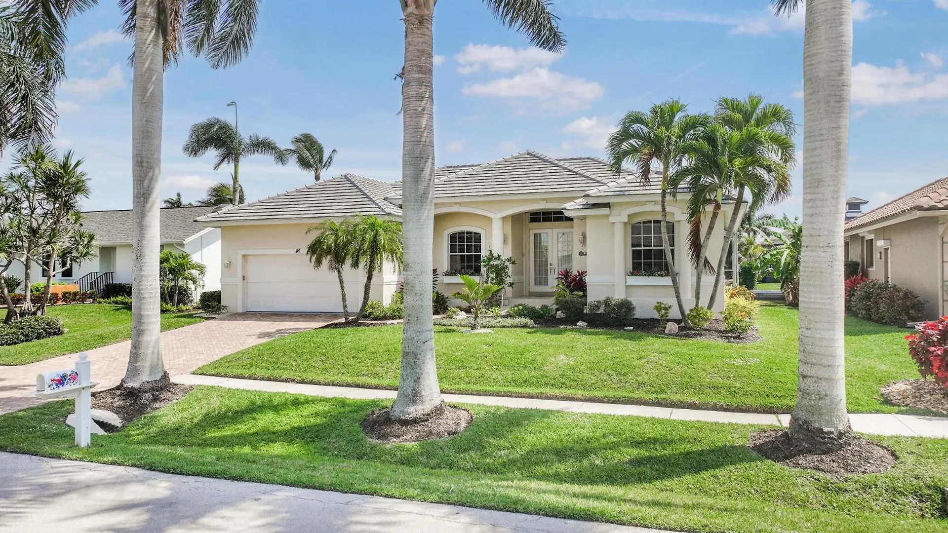 Holiday home 45 Algonquin Court Marco Island