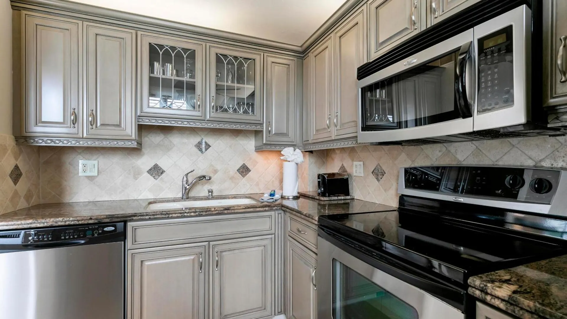 South Seas Tower 3 Unit 412 Holiday home *