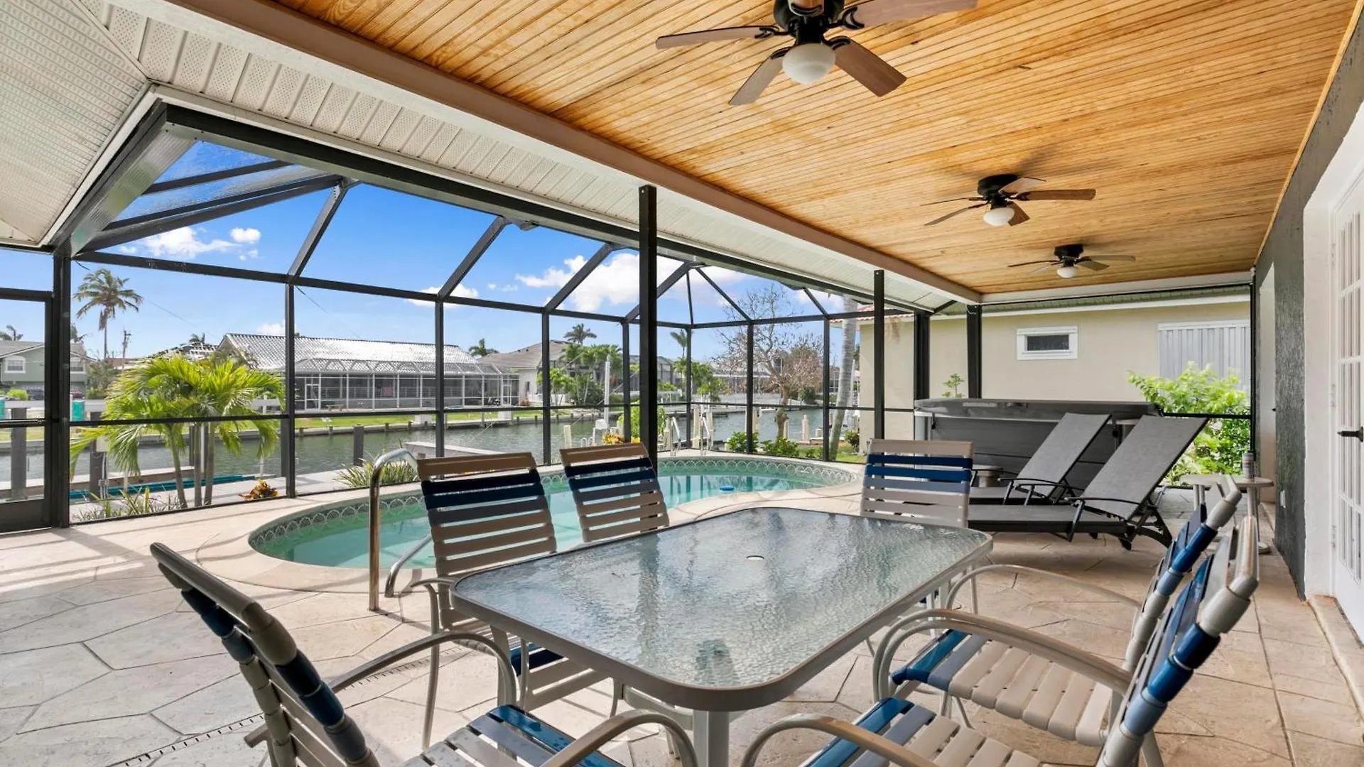 Luxurious Waterfront Oasis In - Perfect For Families And Friends Marco Island