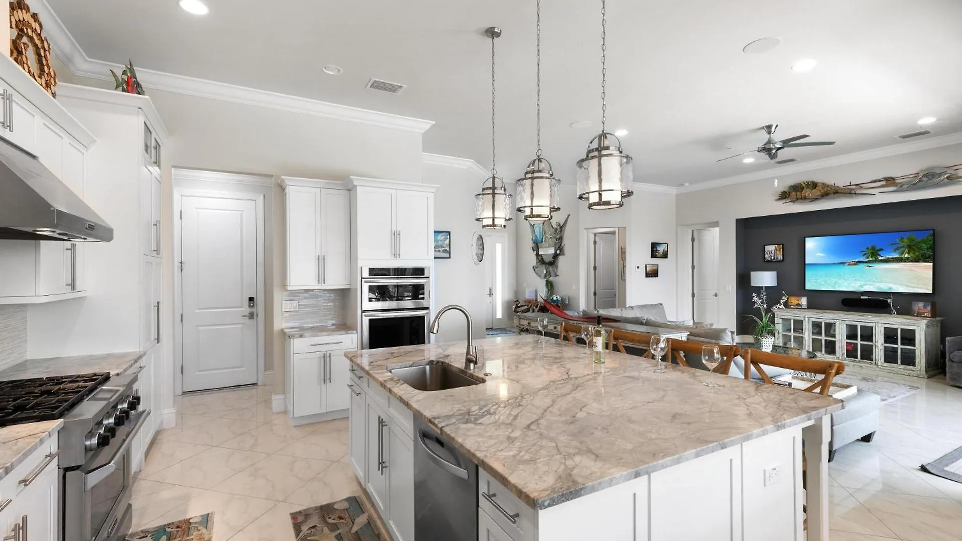 Holiday home Stunning Luxurious Waterfront Oasis - Breathtaking Marco Island