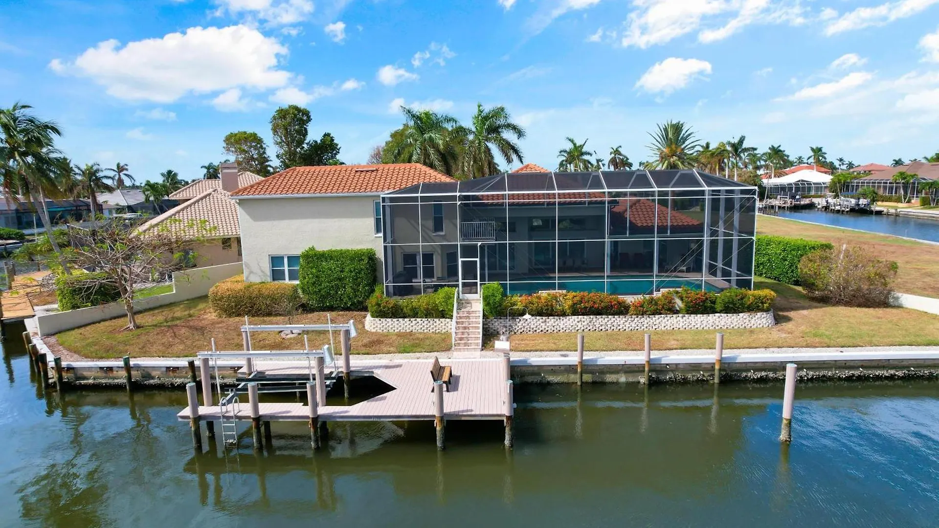 Coastal Haven Stylish Getaway In * Marco Island