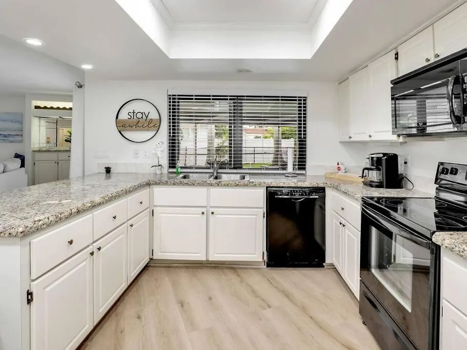 Elevated 377 - Family Oasis Retreat - 4-bed With Pool