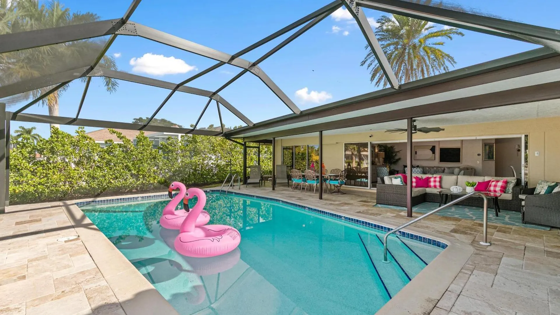 Serenity By The Water 3-bedroom Luxury Escape With King Beds In A Tranquil Setting Holiday home Marco Island