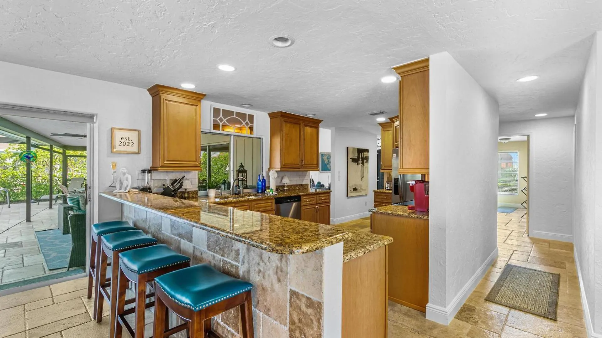 Serenity By The Water 3-bedroom Luxury Escape With King Beds In A Tranquil Setting Holiday home Marco Island