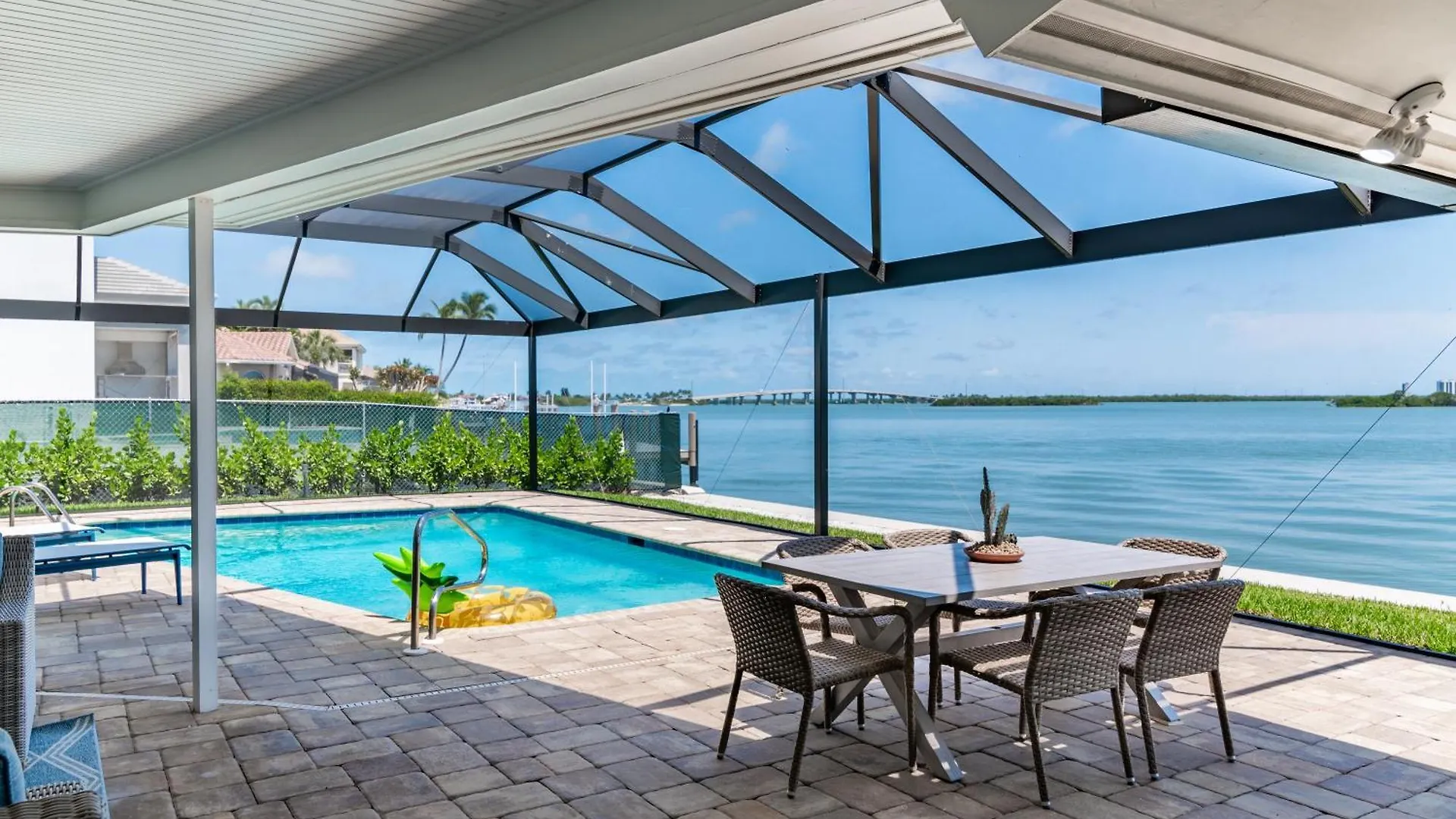 Waterfront 3 Bed 3 Bath With Panoramic Bay Views * Marco Island