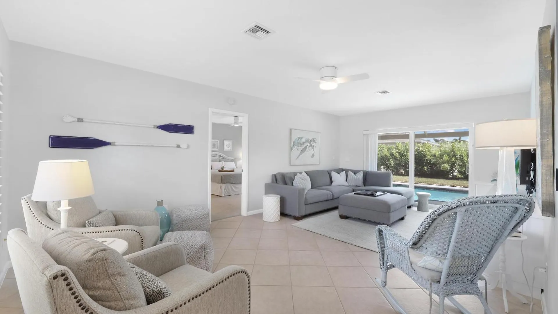 1217 Bluebird Avenue Holiday home *