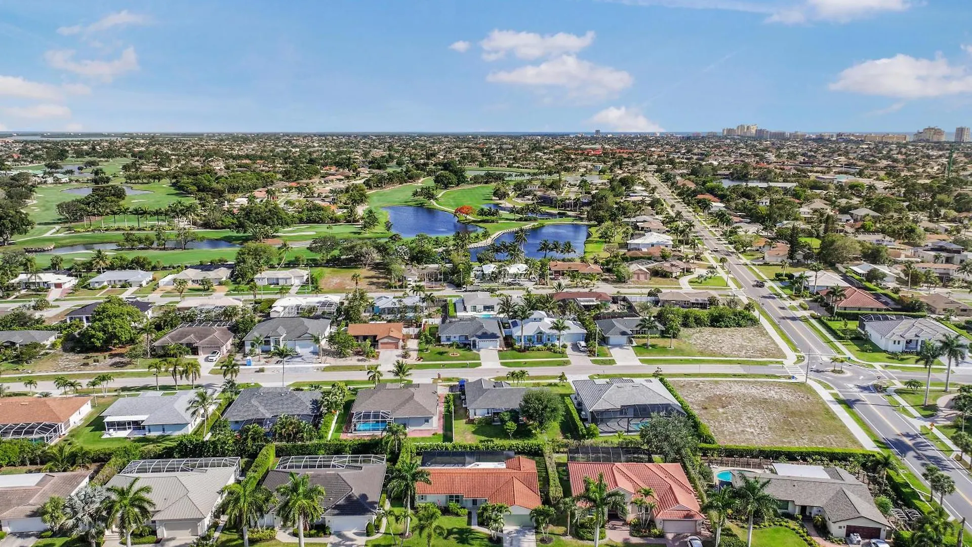 Holiday home 1217 Bluebird Avenue *