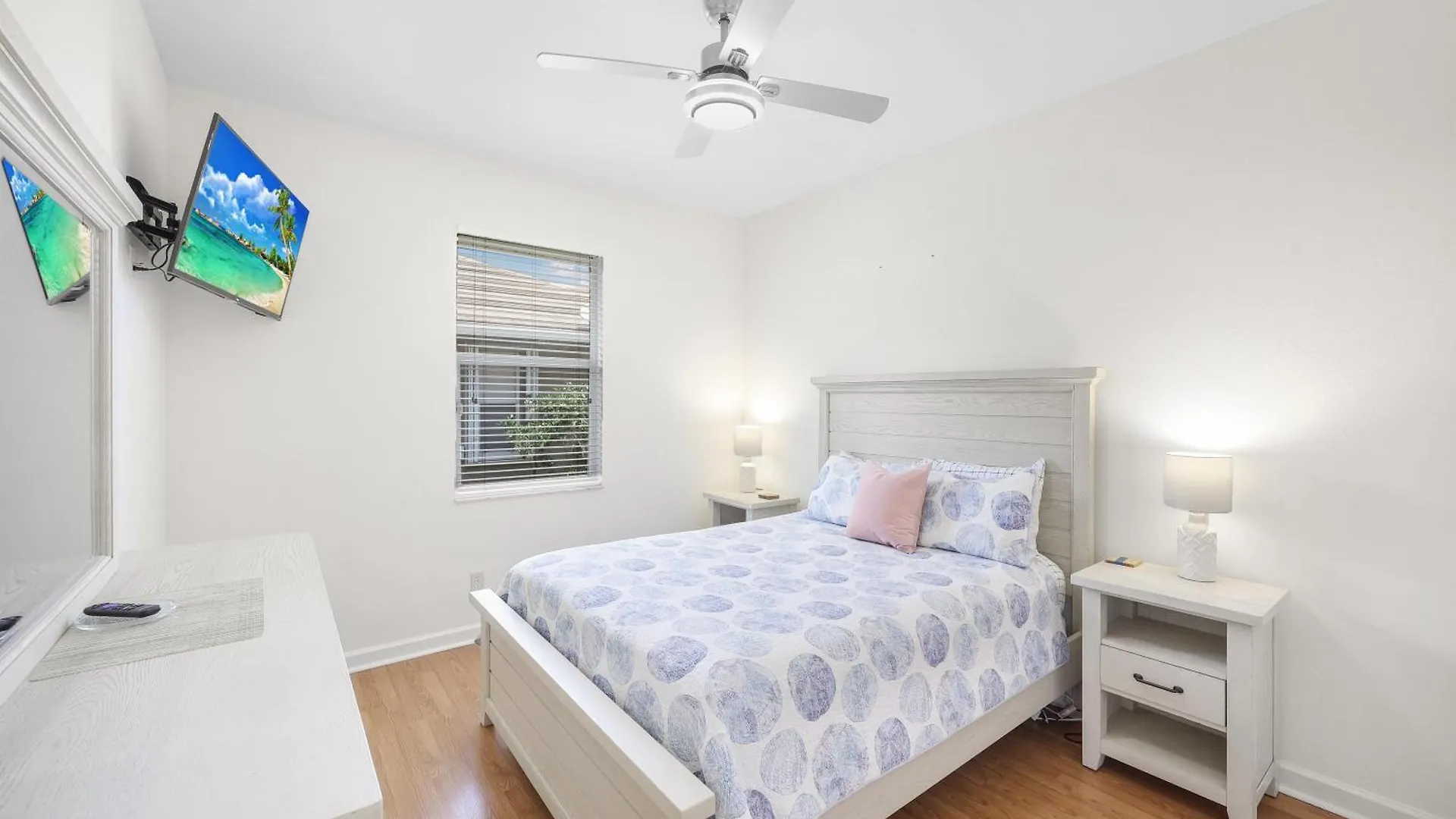 Holiday home 220 Beachcomber Street
