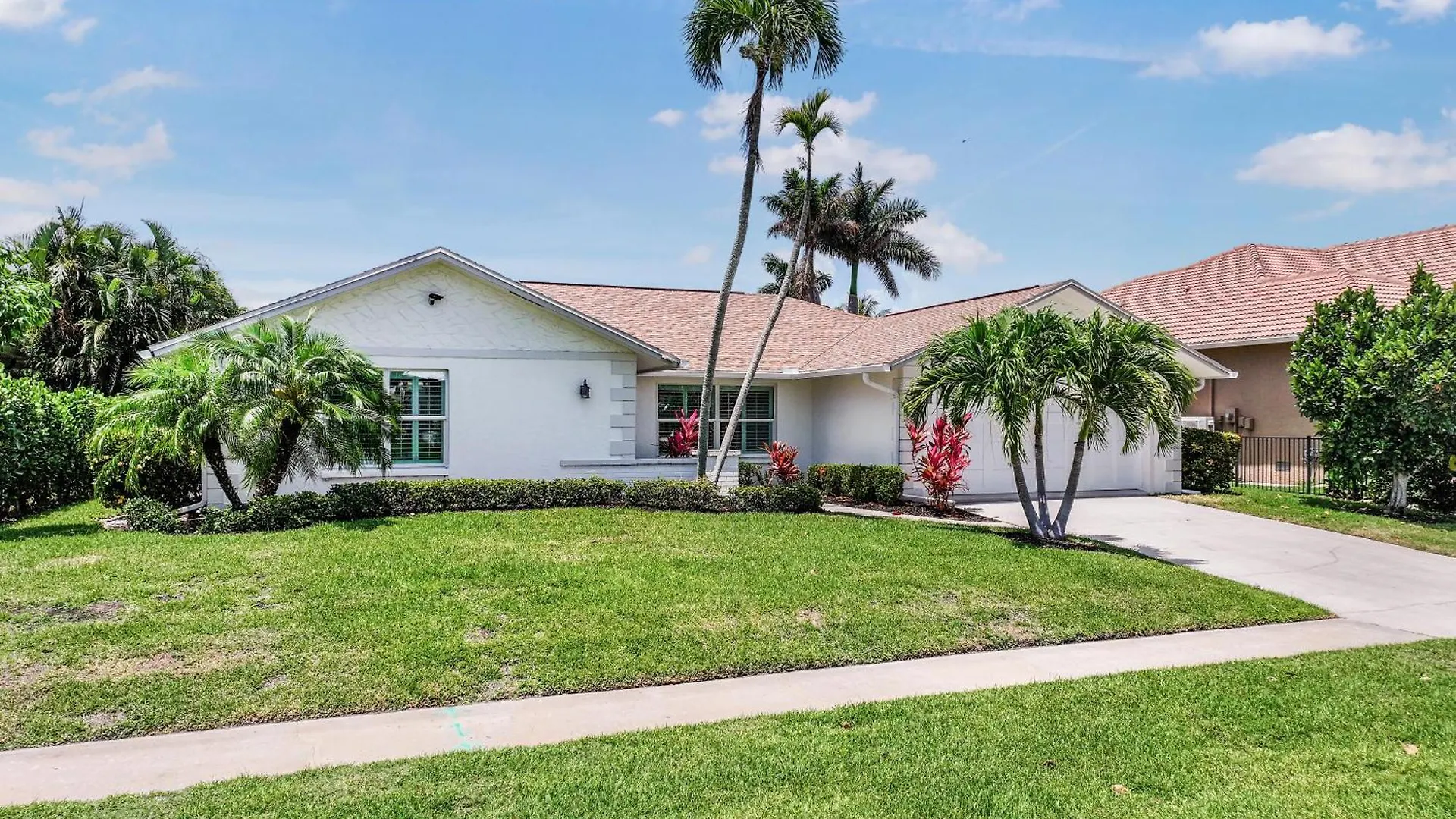 1108 Lamplighter Court Holiday home Marco Island