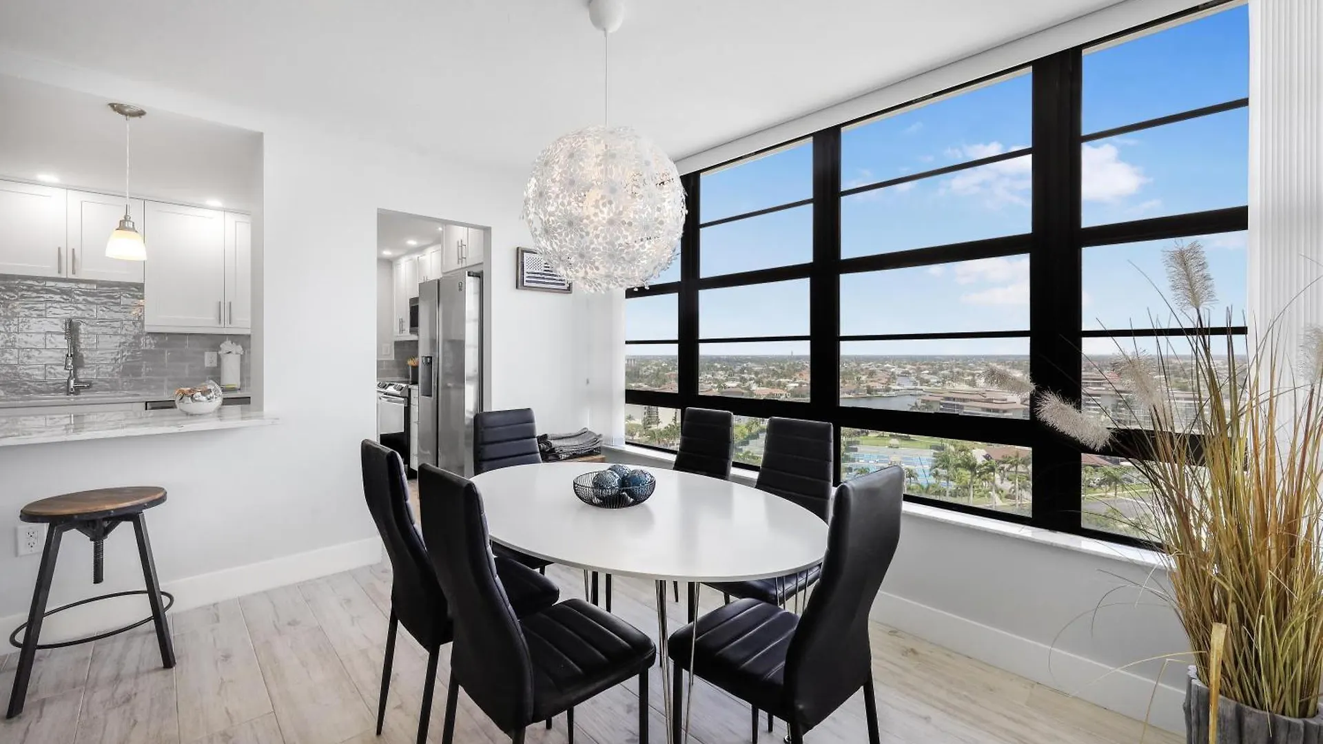 South Seas Tower 4-1606 בית נופש ליבוניה