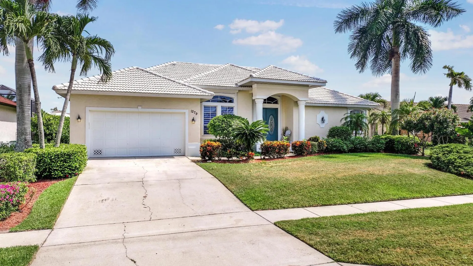 Holiday home 1279 Balboa Court *