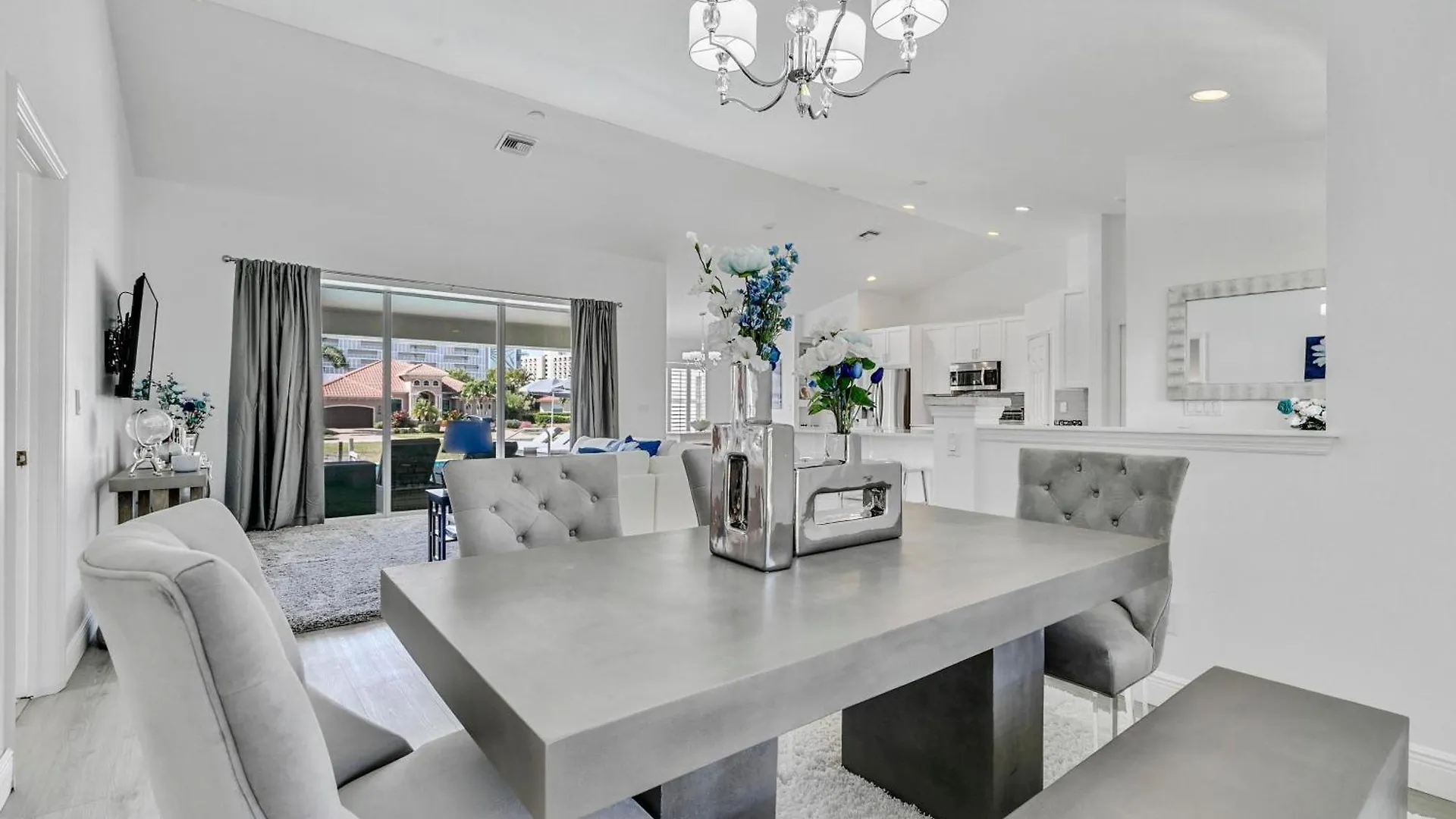 Holiday home 670 Wren Street *