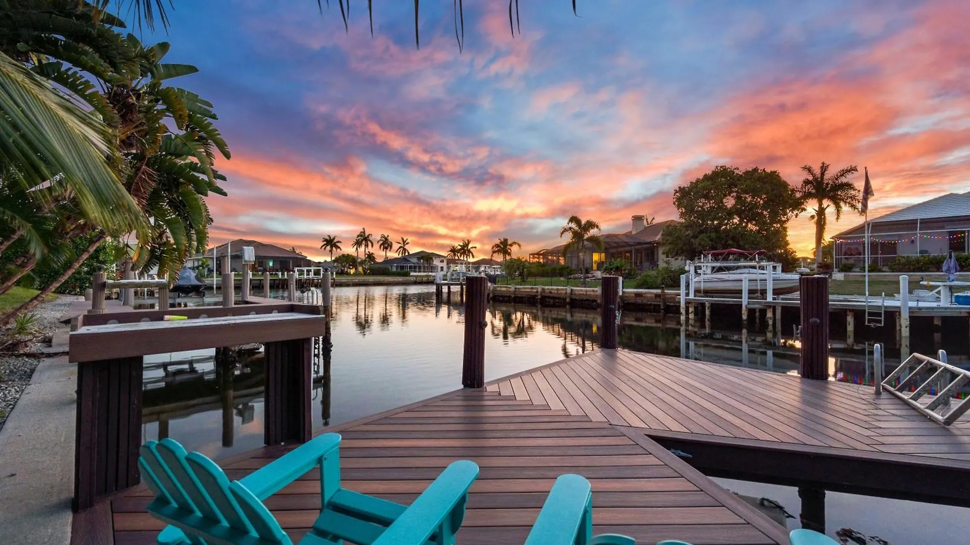 Holiday home Spectacular Waterfront Oasis With Sw Exposure On *