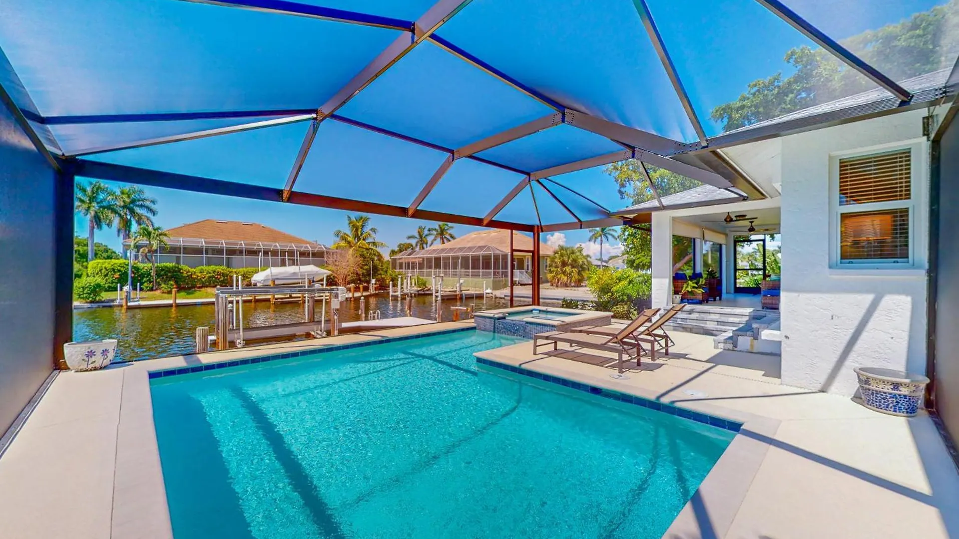 Coral Retreat *