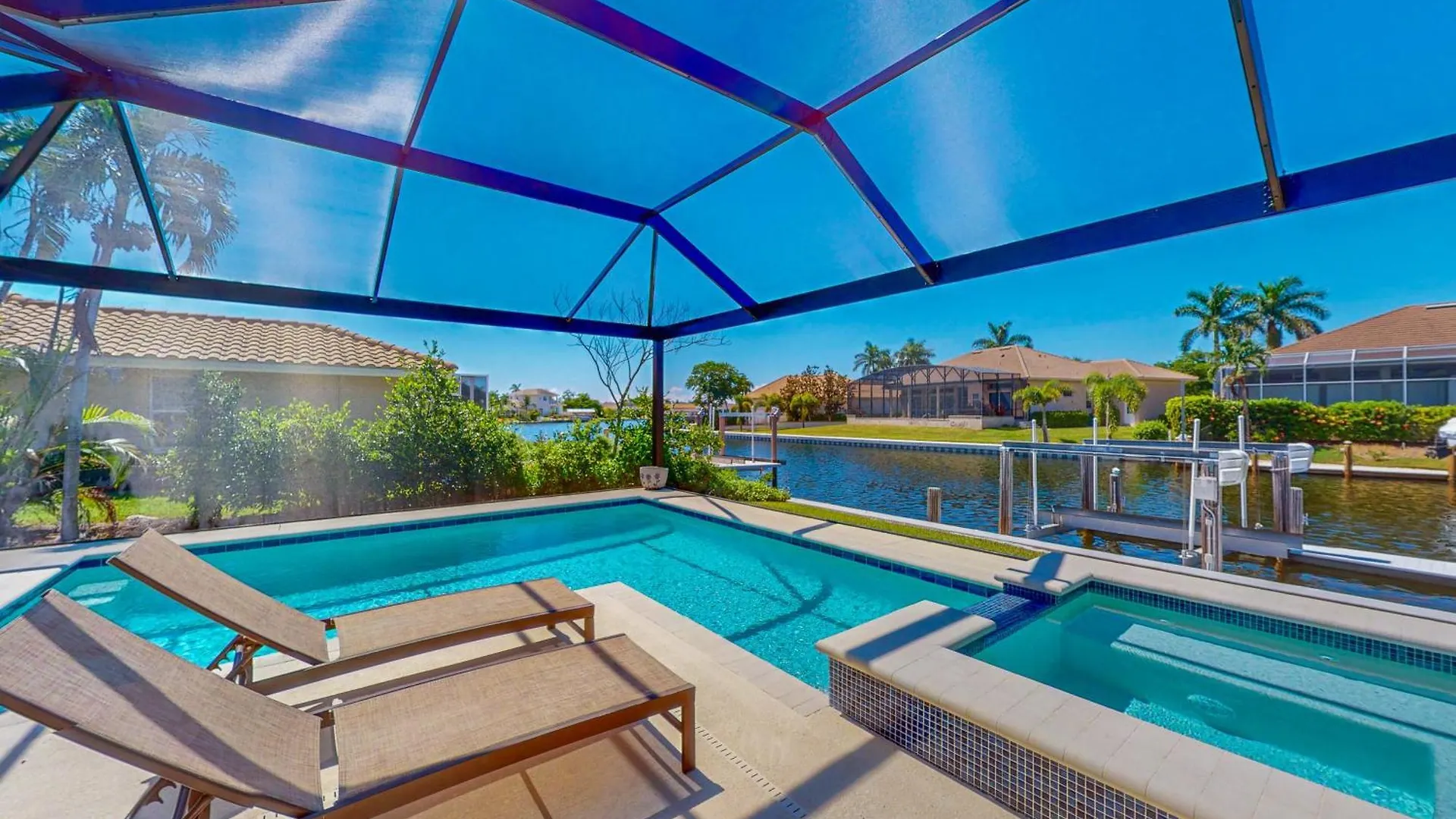 Coral Retreat * Marco Island