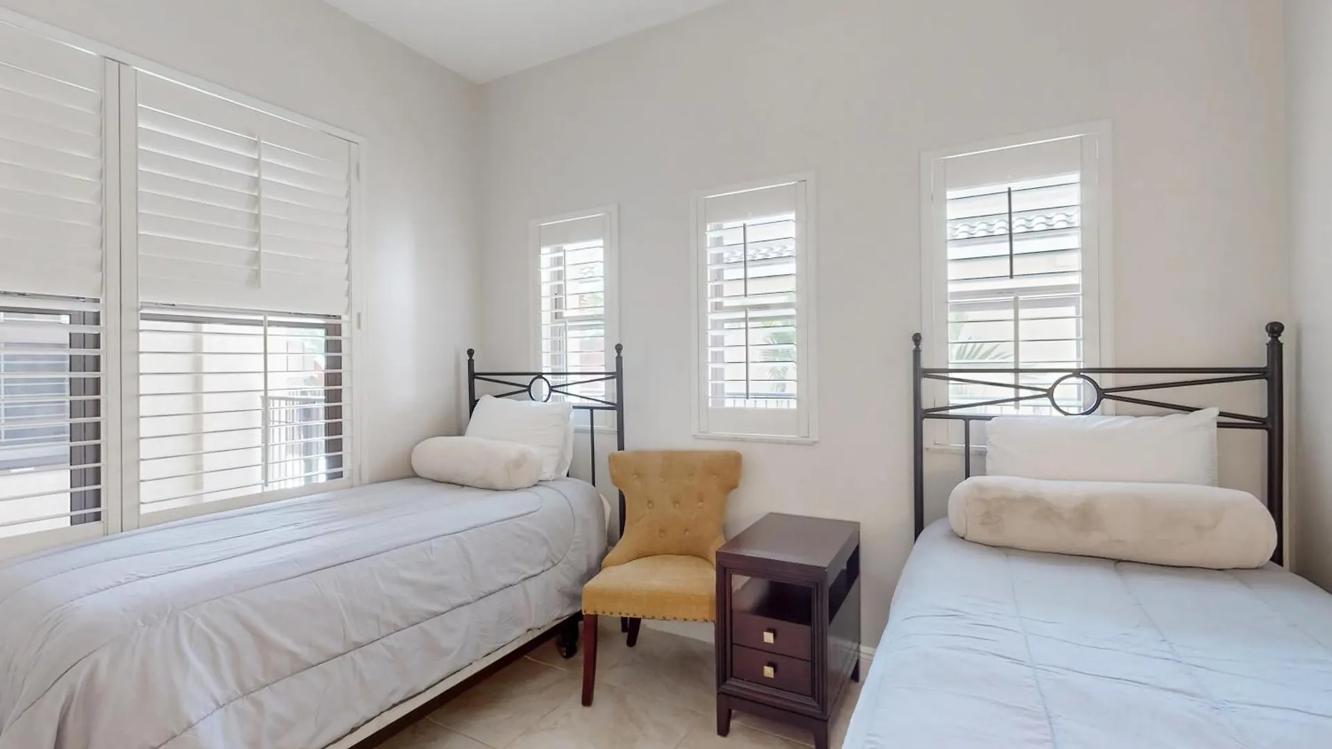 Shore To Please Apartment *