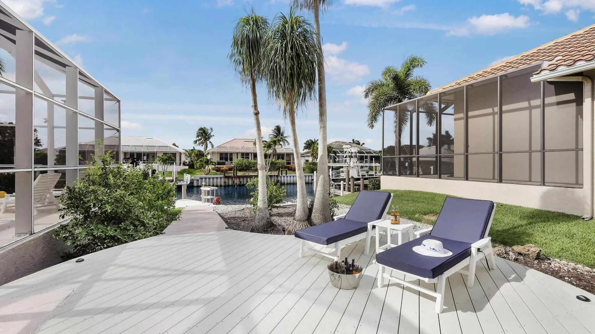 768 Sea Court Holiday home